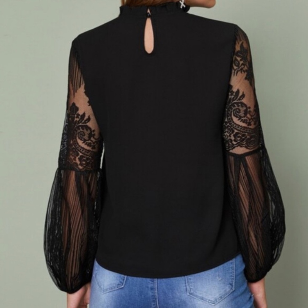 Green sheer sleeve lace long sleeve Top - Picture 5 of 11